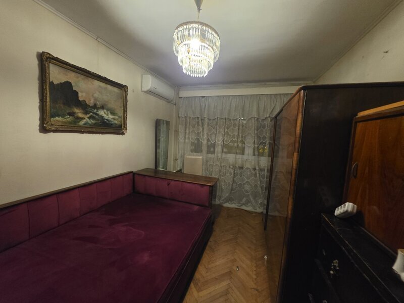 Titan, pe Liviu Rebreanu, 5 minute metrou si parc IOR, bloc 4 etaje